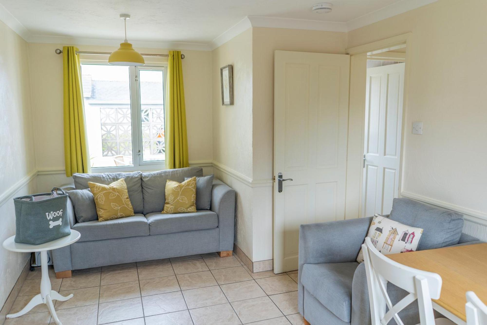 Bay Or Self Catering Hotel