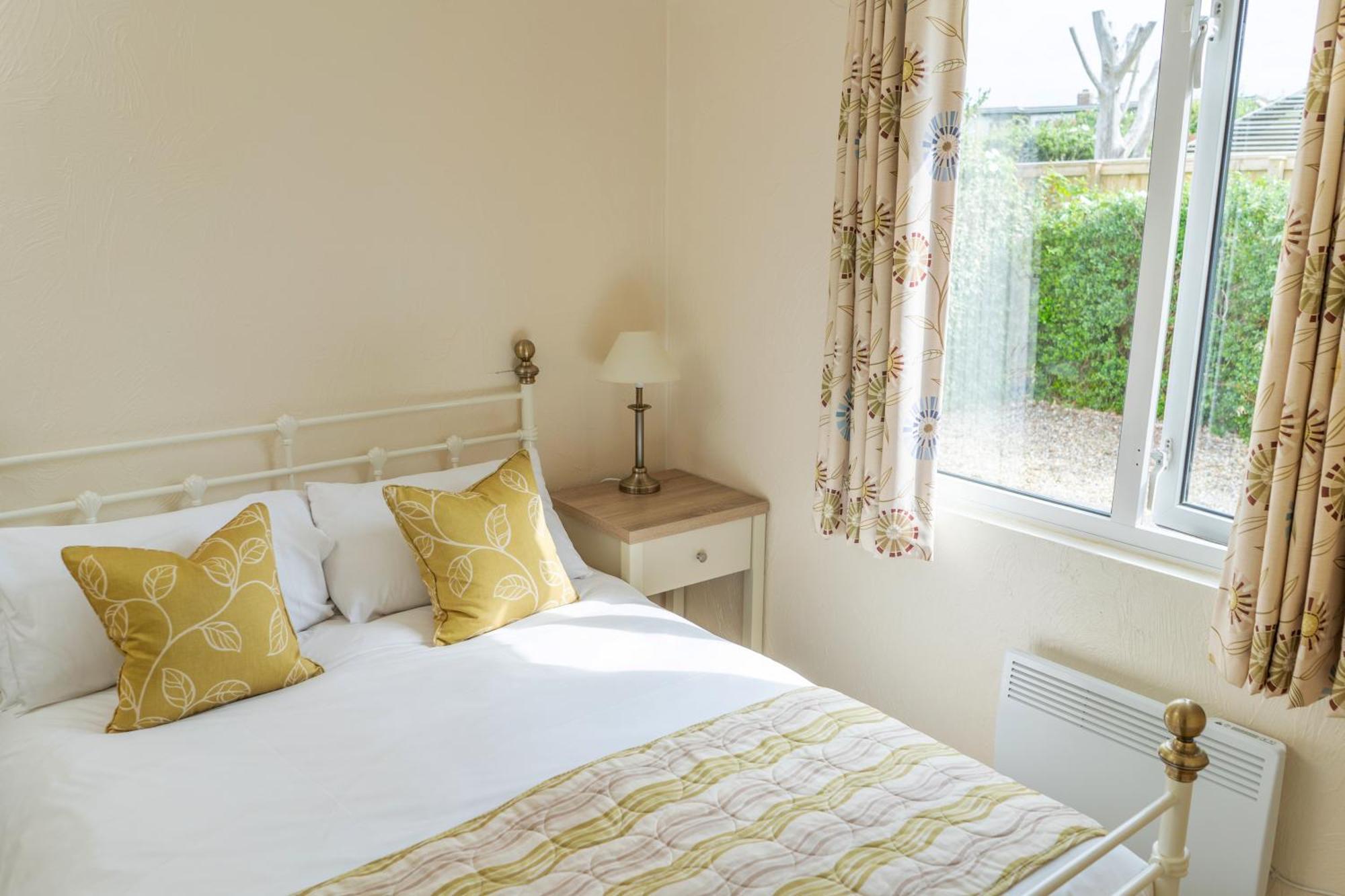 Bay Or Self Catering Hotel 4*