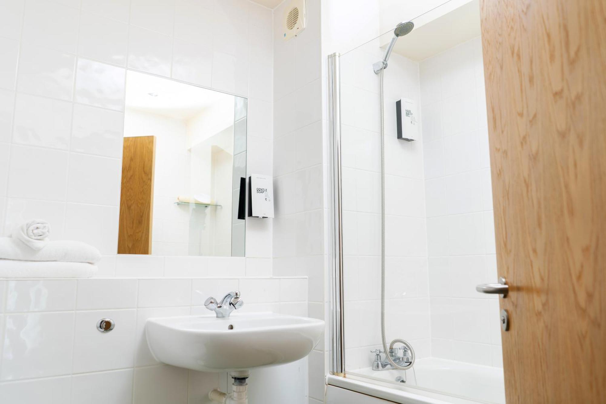 Bay Or Self Catering Croyde