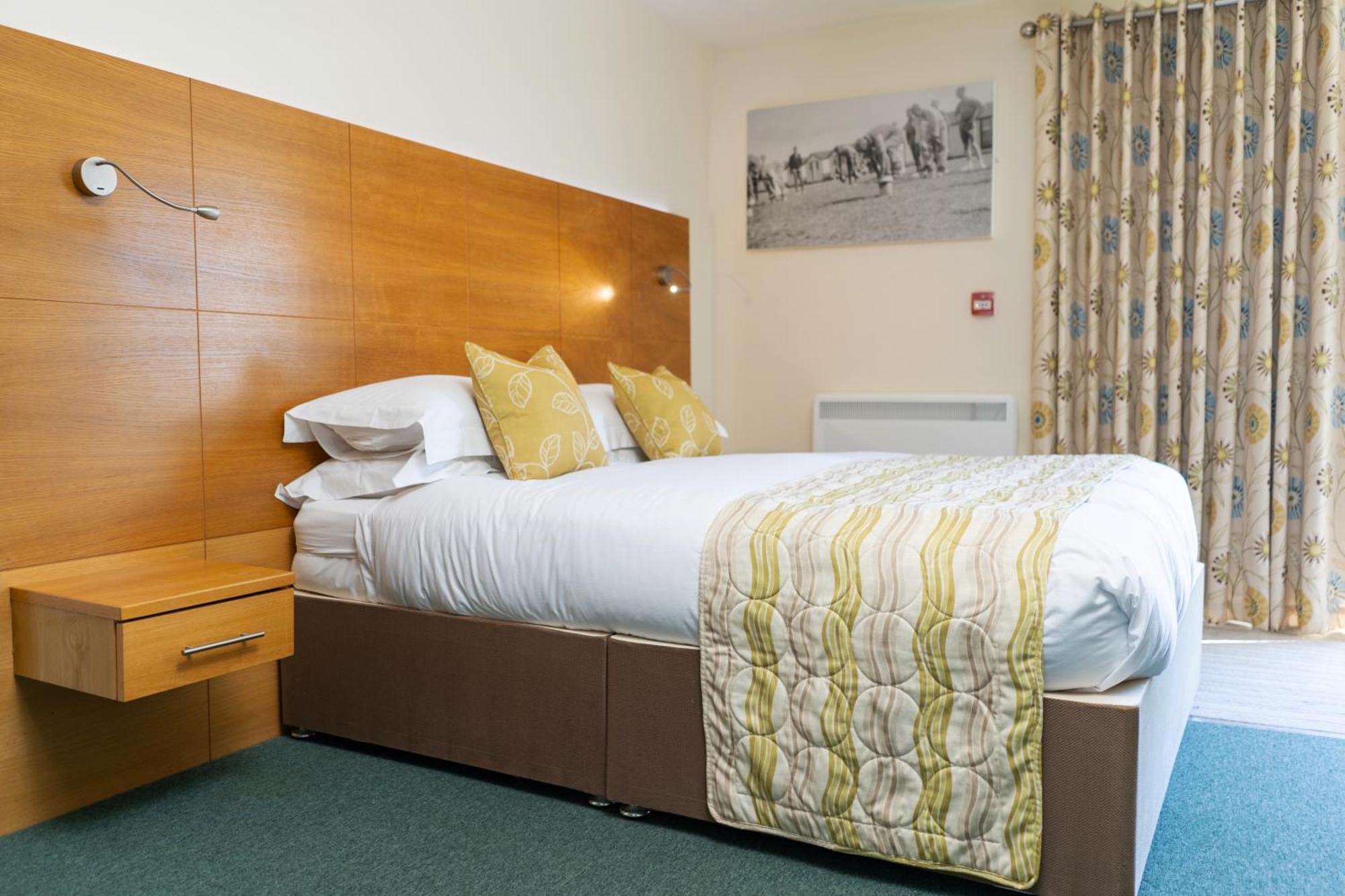 Bay Or Self Catering 4* Croyde